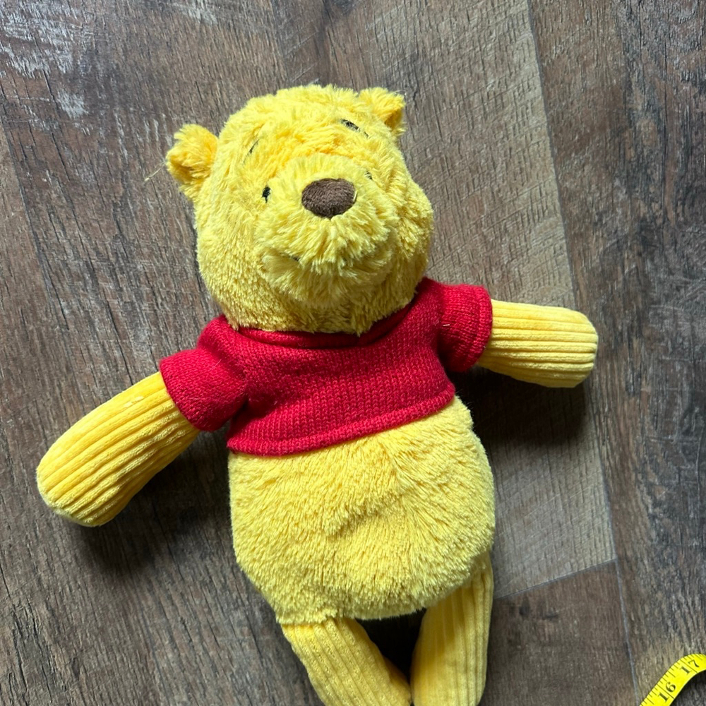 Scentsy Disney Winnie the Pooh Stuffed Animal Retired baby